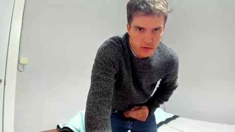 heterooli online show from October 10, 2025, 5:34 pm