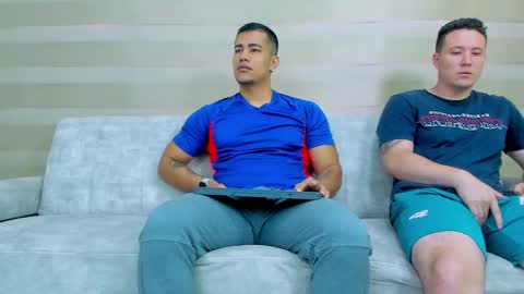 heteros men online show from February 14, 2025, 1:40 pm