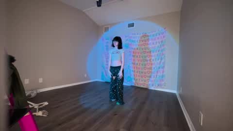 salem online show from December 20, 2024, 7:44 am