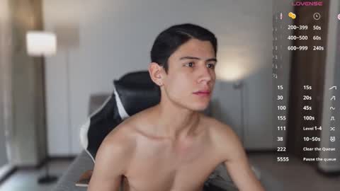 hey_cesard online show from May 8, 2026, 12:32 pm