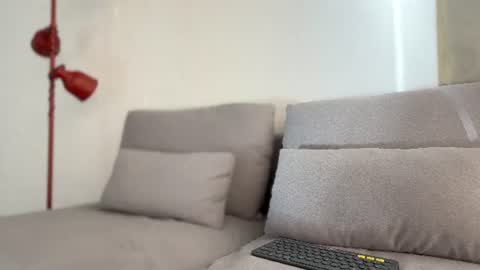 hey_cesard online show from June 12, 2026, 12:04 pm