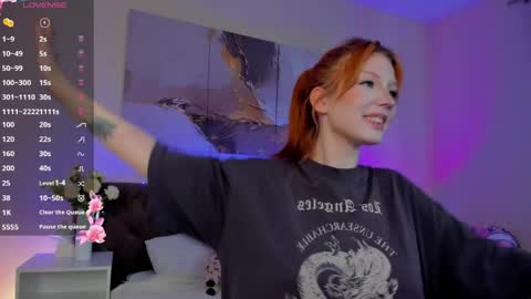 Snapshot of hey_lexy chatting on April 23, 2026, 9:19 am Lexy GMT1 0200 am-0900am Mon Tue online show from April 23, 2026, 9:19 am