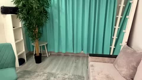 Viktoria online show from April 19, 2026, 6:10 pm