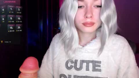  Nora  online show from December 26, 2024, 1:29 am