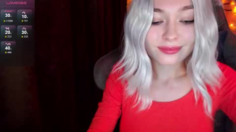  Nora  online show from October 26, 2025, 7:42 pm