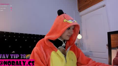 Noraly  online show from March 10, 2026, 5:01 am