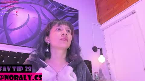 Noraly  online show from June 14, 2026, 4:03 am