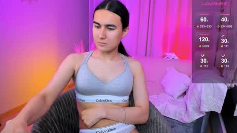 Snapshot of heyalena chatting on September 19, 2025, 6:59 am heyalena online show from September 19, 2025, 6:59 am