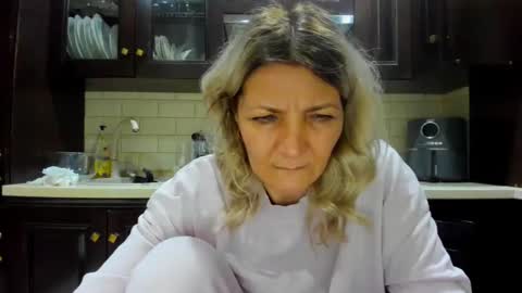 Heyheygrey online show from December 29, 2024, 6:49 pm