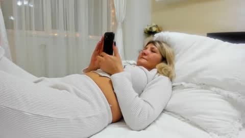 Heyheygrey online show from January 4, 2025, 6:51 pm