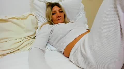Heyheygrey online show from January 20, 2025, 1:50 am