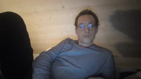 heytheresunshine339623 online show from February 8, 2025, 8:53 pm