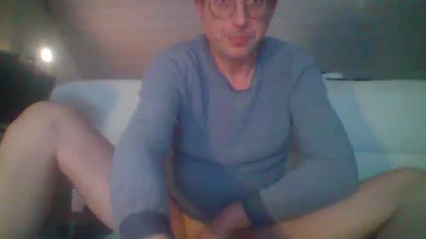 heytheresunshine339623 online show from February 21, 2025, 12:50 pm