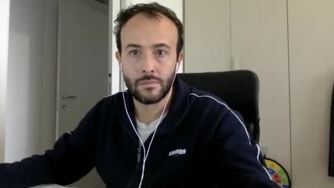 Snapshot of hhombre chatting on October 13, 2025, 9:20 am hhombre online show from October 13, 2025, 9:20 am