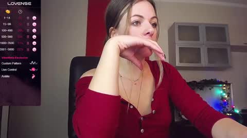 Lina online show from February 9, 2025, 11:47 am