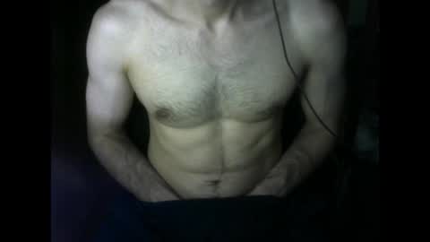 Snapshot of hi_im_v chatting on May 6, 2026, 1:36 am V online show from May 6, 2026, 1:36 am