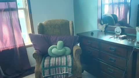 Snapshot of hidden_gold_milf chatting on September 28, 2025, 2:33 pm hidden_gold_milf online show from September 28, 2025, 2:33 pm