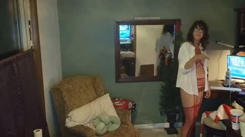 hidden_gold_milf online show from November 30, 2025, 7:34 am