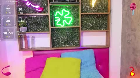 hiddenhotcake online show from January 5, 2026, 8:01 pm