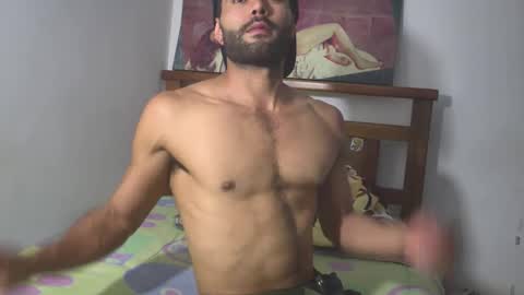 hideonbush online show from December 16, 2025, 2:38 am