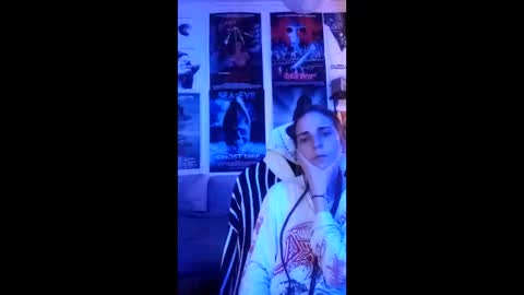 Snapshot of highandhell chatting on May 5, 2026, 11:35 pm Highandhell online show from May 5, 2026, 11:35 pm