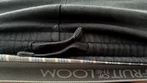 Snapshot of higheguy chatting on March 17, 2026, 6:00 pm higheguy online show from March 17, 2026, 6:00 pm