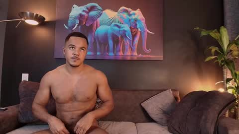 Snapshot of highlatin_guys chatting on December 15, 2024, 9:24 am Terry and E online show from December 15, 2024, 9:24 am