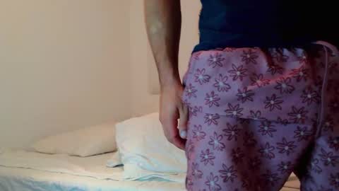 Snapshot of highnightz chatting on September 21, 2025, 9:38 pm highnightz online show from September 21, 2025, 9:38 pm