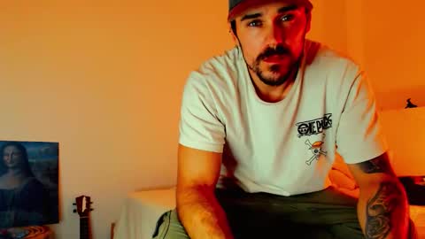 Snapshot of highnightz chatting on October 12, 2025, 7:35 pm highnightz online show from October 12, 2025, 7:35 pm