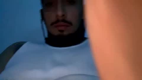 hihello300 online show from October 13, 2025, 7:30 am