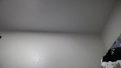 hihello400 online show from October 5, 2025, 9:56 pm