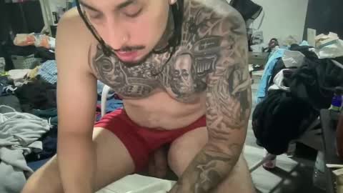 hihello400 online show from October 10, 2025, 2:43 am