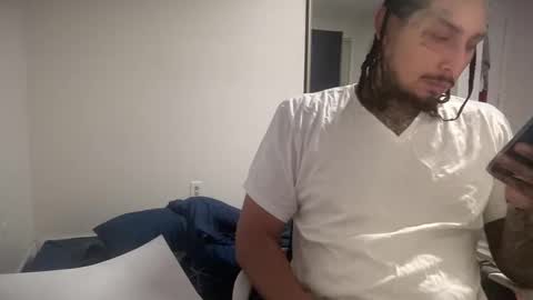 hihello400 online show from October 20, 2025, 4:24 am