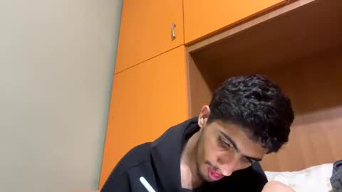 hihi9697 online show from January 6, 2025, 2:03 pm