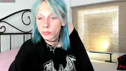hi im Hika online show from June 14, 2026, 1:57 pm