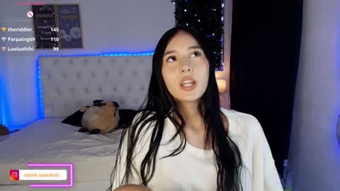 hikari_kagura online show from January 30, 2025, 6:32 pm