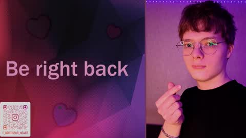 Hikaru online show from March 8, 2025, 5:43 pm
