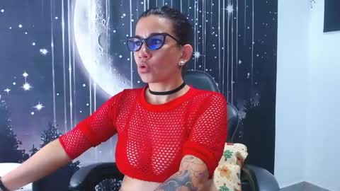 hikaryfire online show from May 6, 2026, 11:43 pm