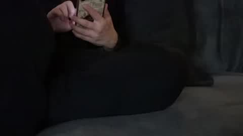 hikinxxx online show from October 17, 2025, 3:10 am