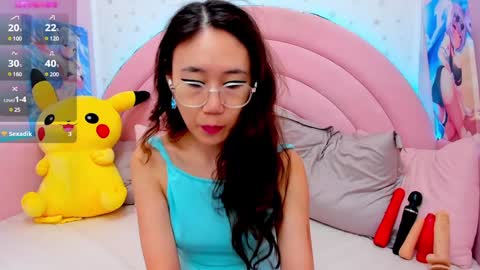 Snapshot of hikori_ chatting on December 12, 2024, 1:43 am Hikori online show from December 12, 2024, 1:43 am