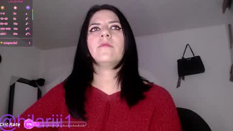 hilaril18 online show from May 21, 2026, 6:37 pm