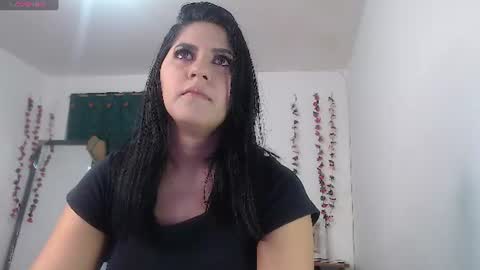 Snapshot of hilari18 chatting on August 5, 2026, 3:48 pm hilaril18 online show from August 5, 2026, 3:48 pm
