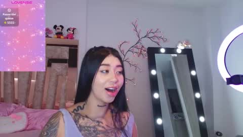 LUNA new account  FOLLOW ME online show from November 16, 2025, 7:52 pm