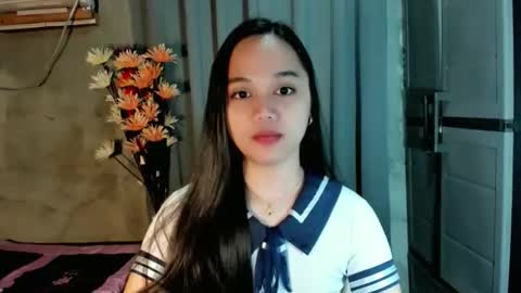 Snapshot of hilarymolly chatting on March 6, 2026, 4:31 am hilarymolly online show from March 6, 2026, 4:31 am