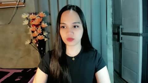 Snapshot of hilarymolly chatting on March 9, 2026, 2:15 am hilarymolly online show from March 9, 2026, 2:15 am