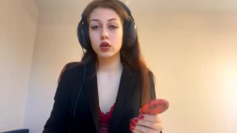 Snapshot of hildredmabray chatting on October 11, 2025, 6:12 am Hi Im Elizabeth online show from October 11, 2025, 6:12 am