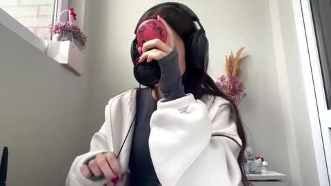 Snapshot of hildredmabray chatting on October 15, 2025, 1:22 pm Hi Im Elizabeth online show from October 15, 2025, 1:22 pm