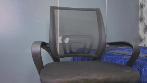  Hillary  online show from January 5, 2026, 9:07 pm