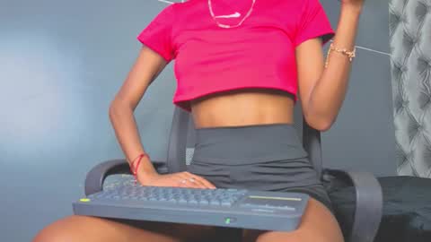  Hillary  online show from February 3, 2026, 9:53 pm