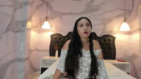 Snapshot of hillary_bigbutt chatting on February 26, 2026, 11:59 pm Hillary online show from February 26, 2026, 11:59 pm